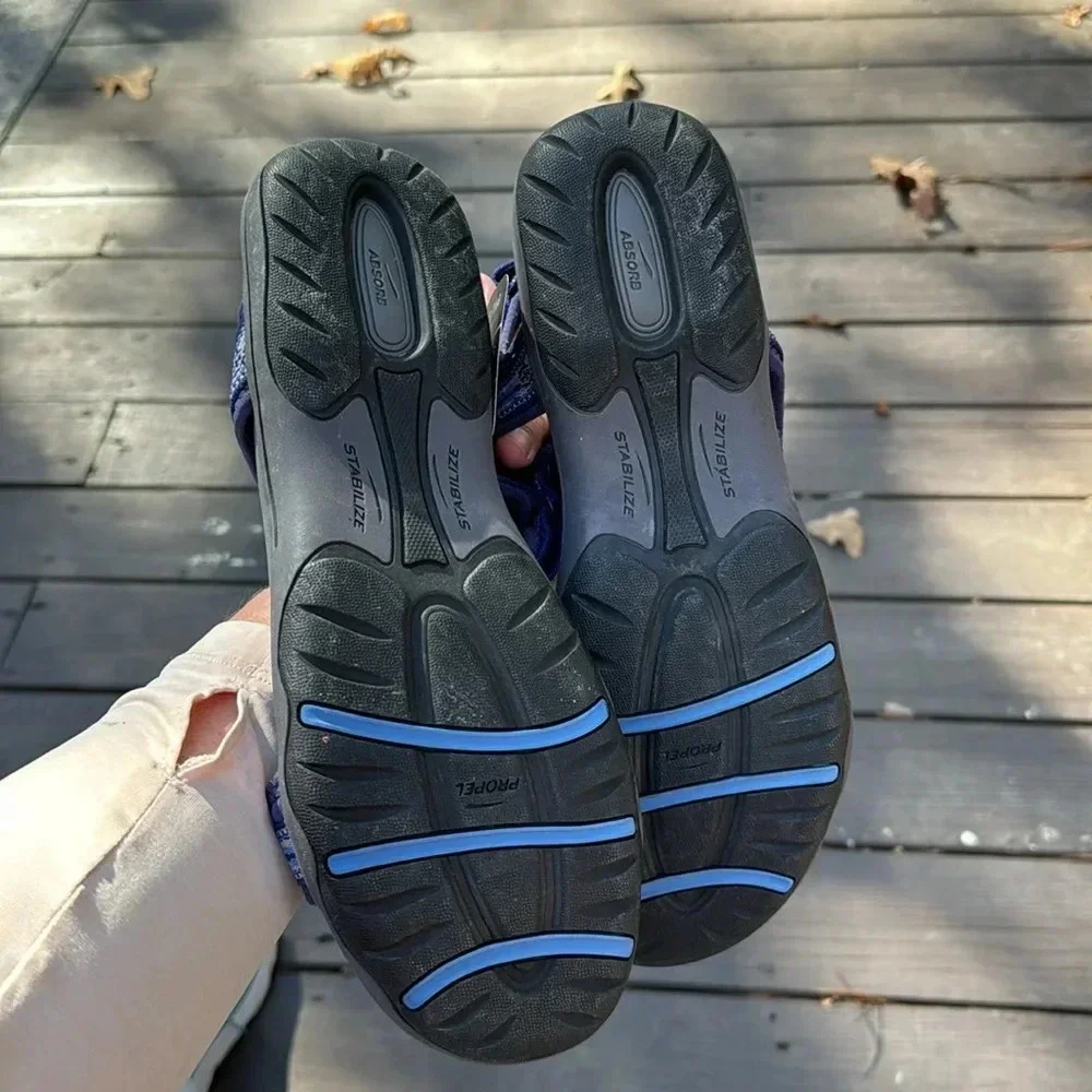 NWT Propel by G.H. Bass blue waking sandals size 11